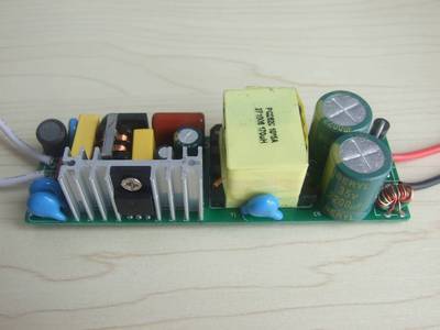 卓越驅動，點亮未來 深圳市博容興電子50W內置LED恒流電源測評